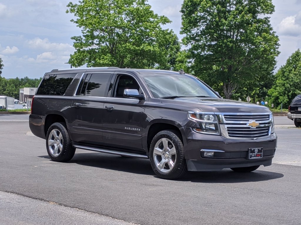 Pre-Owned 2018 Chevrolet Suburban Premier With Navigation