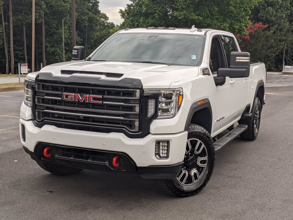 Pre-Owned 2020 GMC Sierra 2500HD AT4 4×4 Trucks