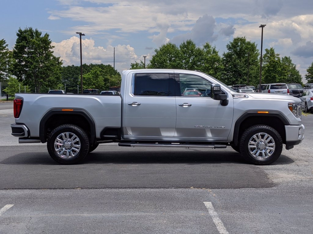 New 2020 GMC Sierra 2500HD Denali With Navigation