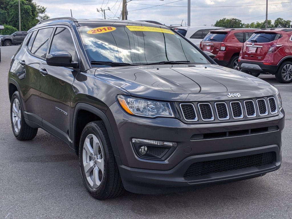 Pre-owned 2018 Jeep Compass Latitude Fwd Suvs