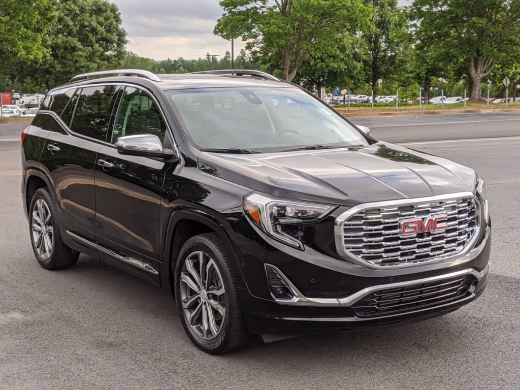 Pre-Owned 2018 GMC Terrain Denali With Navigation