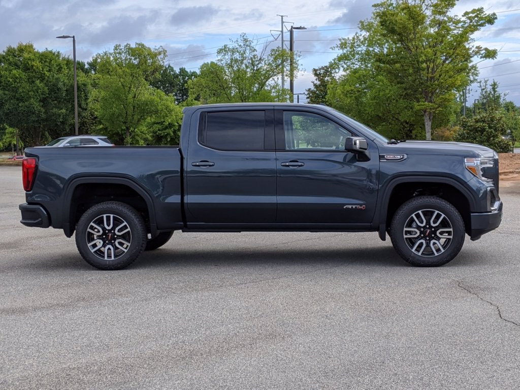 New 2020 GMC Sierra 1500 AT4 4×4 Trucks