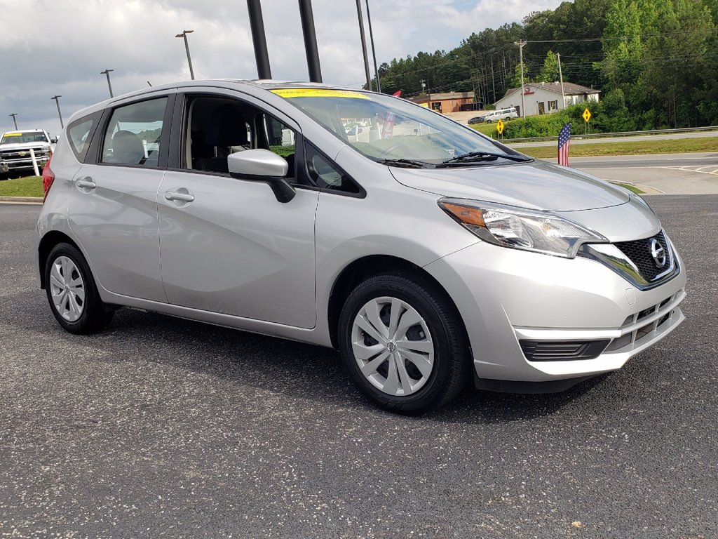 Pre-Owned 2019 Nissan Versa Note SV FWD Compact